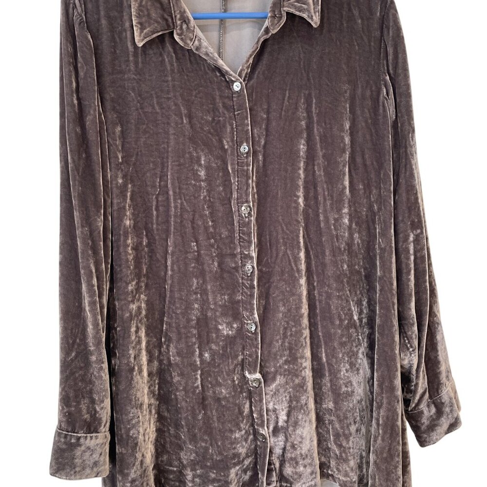 J Jill Tunic Shirt Size Medium Crushed Velvet Button Front Long Sleeve Business